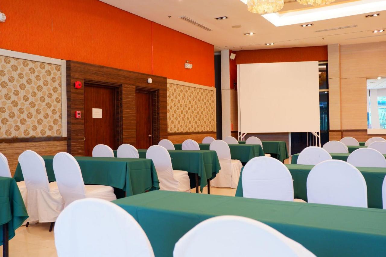 One Tagaytay Place Hotel Suites Official Account Tagaytay City Bagian luar foto